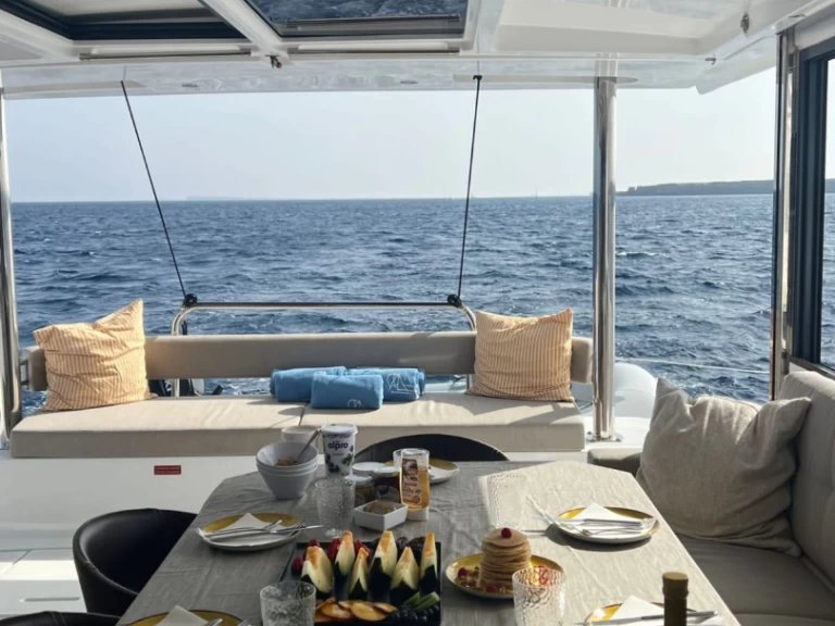 Huur Catamaran met of zonder schipper Bali in Ibiza Magna