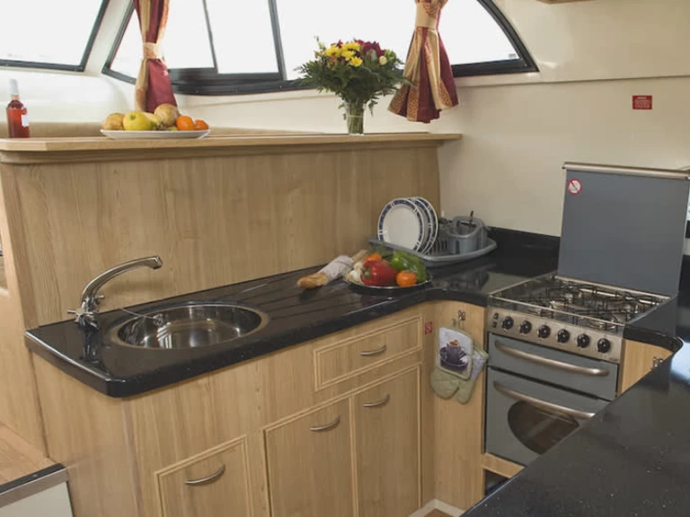 Le Boat Mystique te huur van particulier of professional in Precenicco