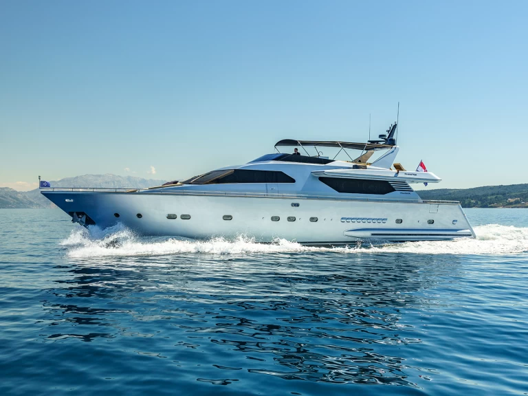 Bootverhuur  Motoryacht P in Split via SamBoat