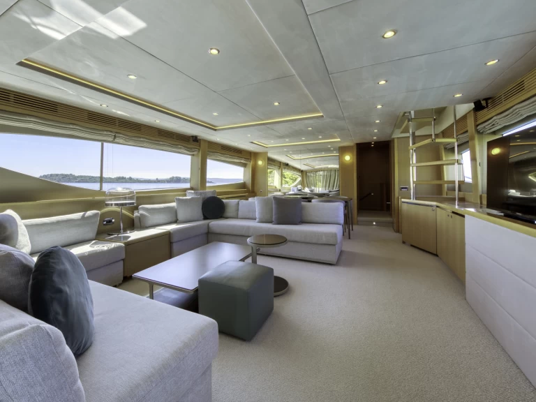 Jacht te huur in Trogir voor de beste prijs