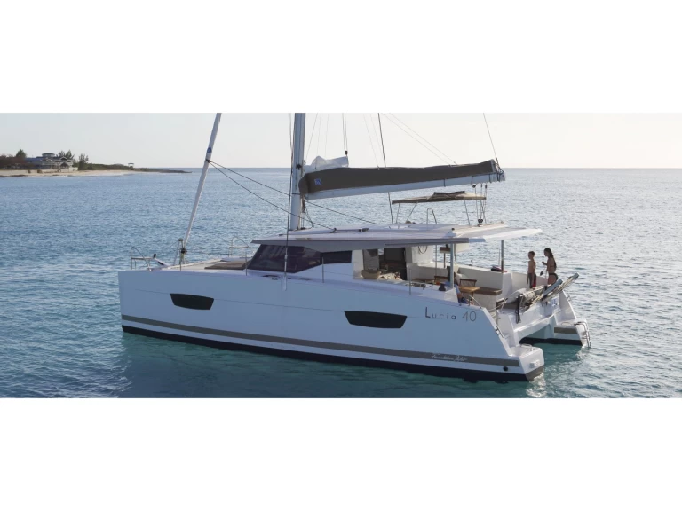 Verhuur Catamaran Fountaine Pajot met vaarbewijs