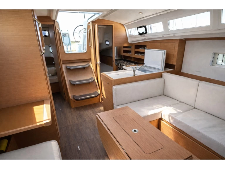 Verhuur Zeilboot Jeanneau met vaarbewijs