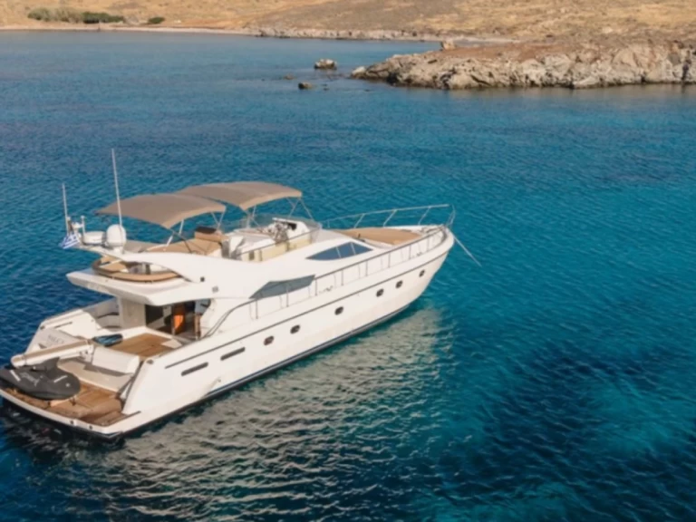 Bootverhuur Mykonos (City) goedkoop Ferretti 62