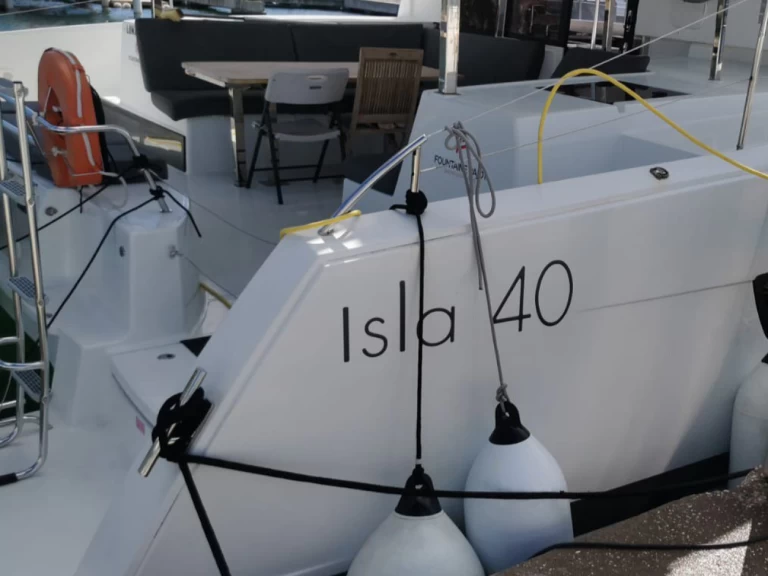 Verhuur Catamaran Fountaine Pajot met vaarbewijs