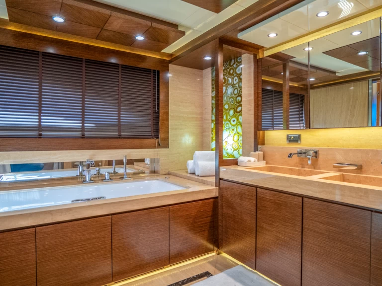 Bootverhuur  Motoryacht in Split via SamBoat