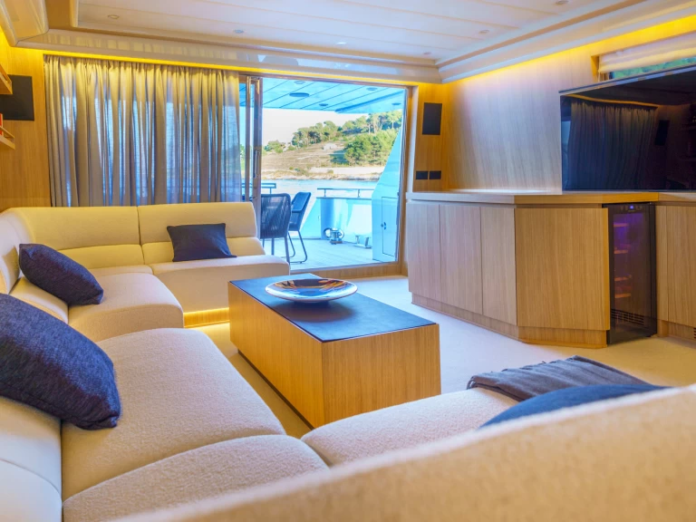 Verhuur Jacht in Split -  Motoryacht P