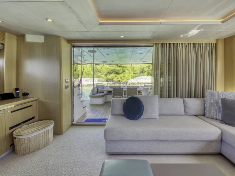 Princess Princess 85 te huur van particulier of professional in Trogir