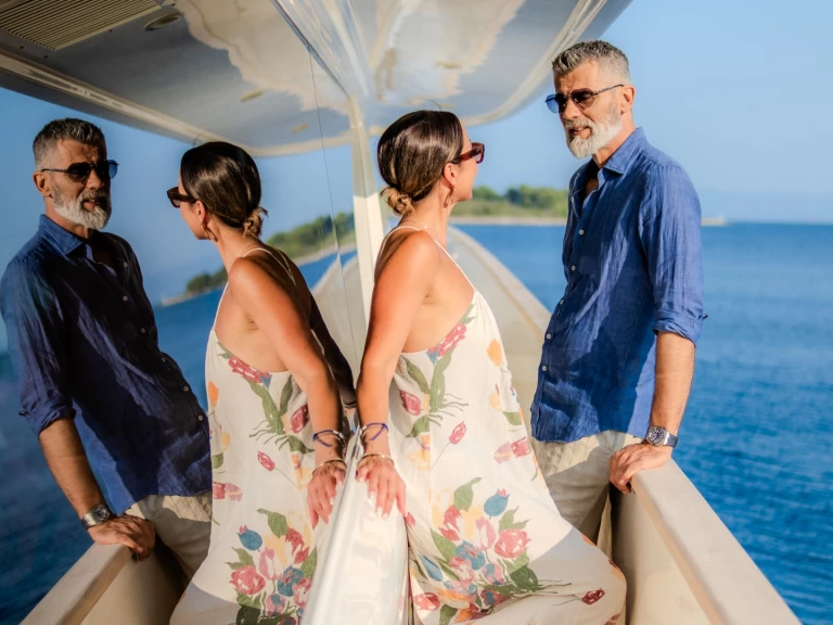  Motoryacht te huur van particulier of professional in Kaštel Gomilica