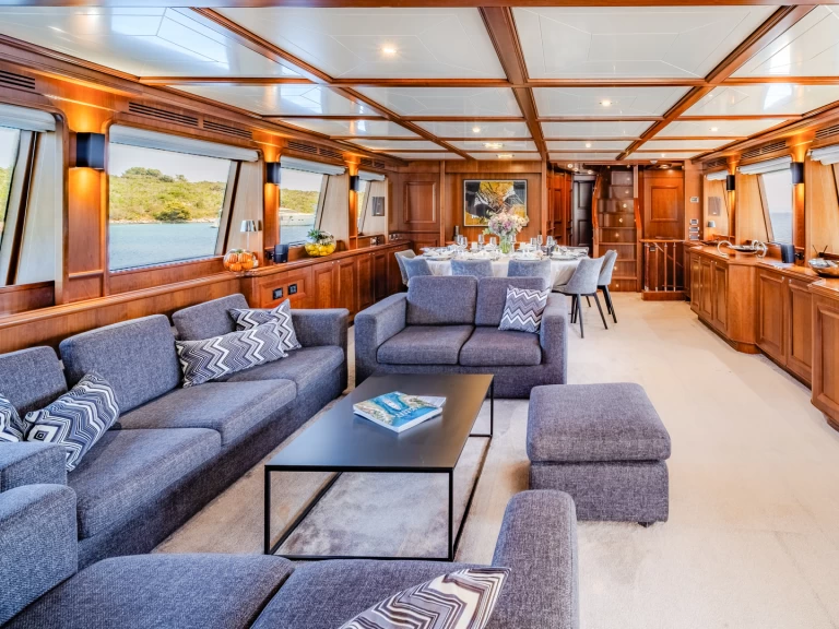 Jachthuur in Kaštel Gomilica -  Motoryacht via SamBoat