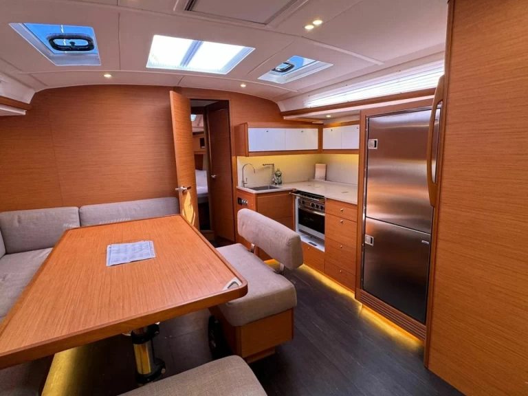 Verhuur Zeilboot Dufour met vaarbewijs