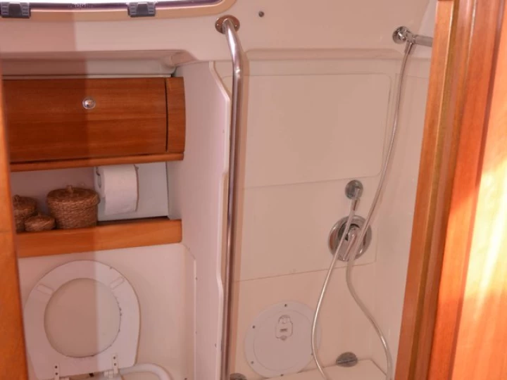 Zeilboot te huur in Ávdira voor de beste prijs