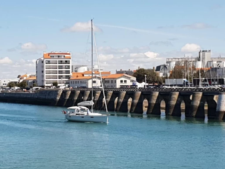 Bénéteau Oceanis 45 te huur van particulier of professional in San Miguel De Abona