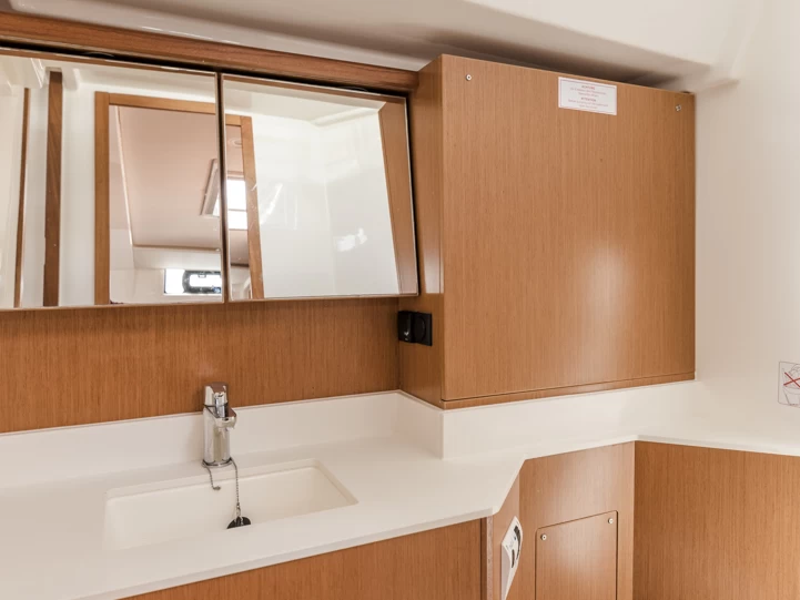 Zeilboot te huur in Toúrlos voor de beste prijs