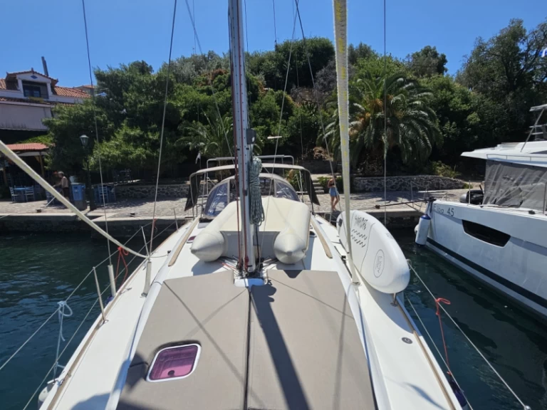 Bootverhuur Jeanneau Sun Odyssey 42i in Kallithea via SamBoat