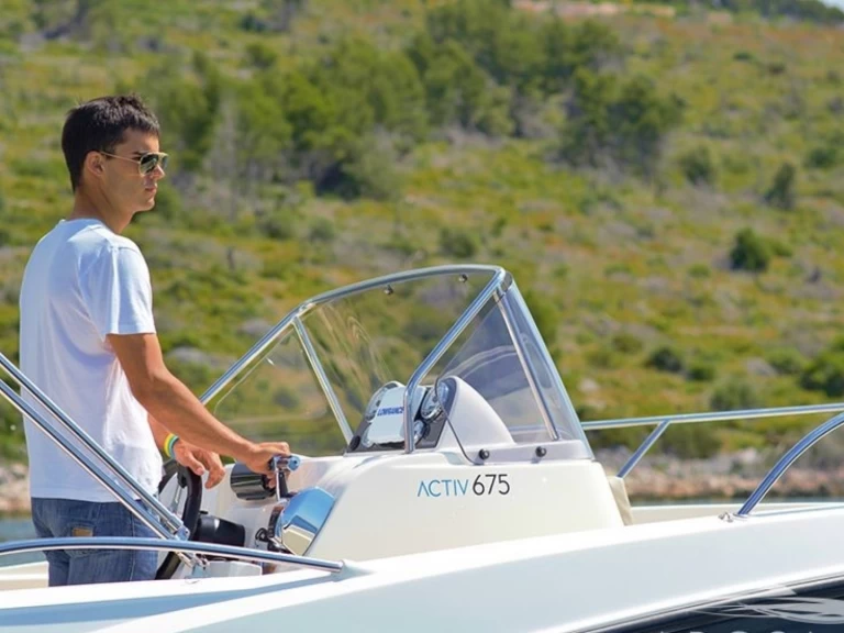 Bootverhuur Quicksilver Quicksilver 675 Activ Open in Trogir via SamBoat