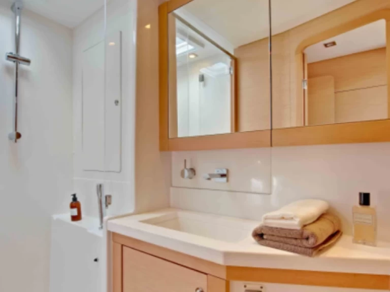 Huur een Lagoon Lagoon 450 F in Portofino