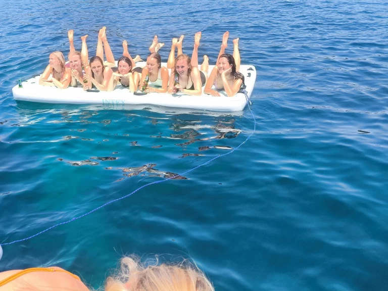 Huur een Bénéteau Flyer 7.7 SUNdeck in Cannes