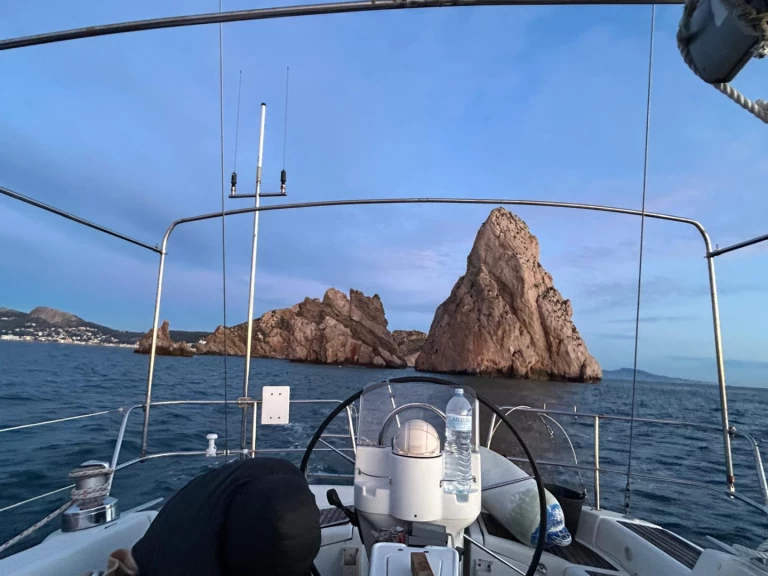 Bootverhuur Blanes goedkoop Oceanis 423 Clipper