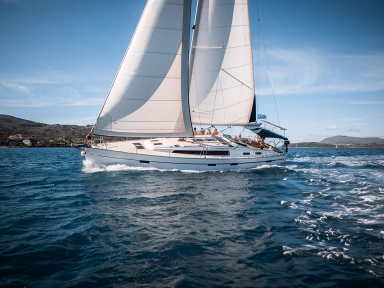 Jachthuur in Nikiána - Bavaria Cruiser 51 via SamBoat