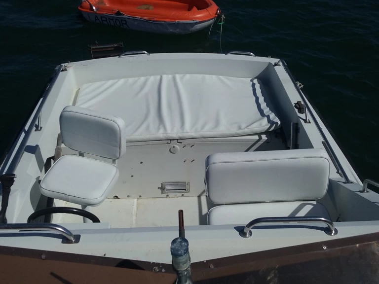 Motorboot te huur in Lège-Cap-Ferret voor de beste prijs