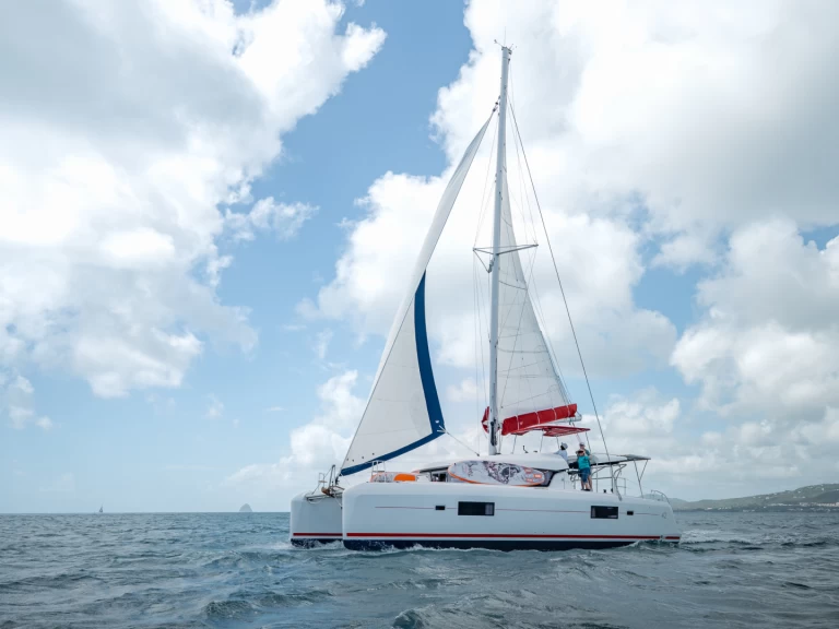 Catamaran te huur in Parish of Saint George voor de beste prijs