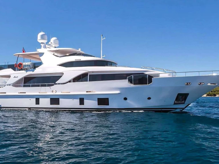 Benetti GALA I te huur van particulier of professional in Athene