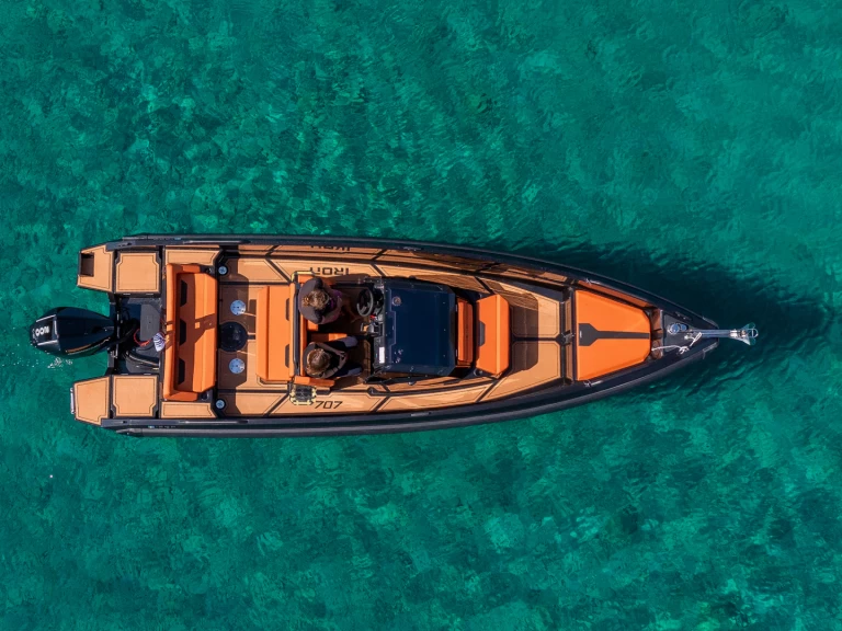 Bootverhuur Pórto Chéli goedkoop Iron 707