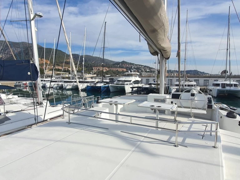 Catamaran te huur in Sitges voor de beste prijs
