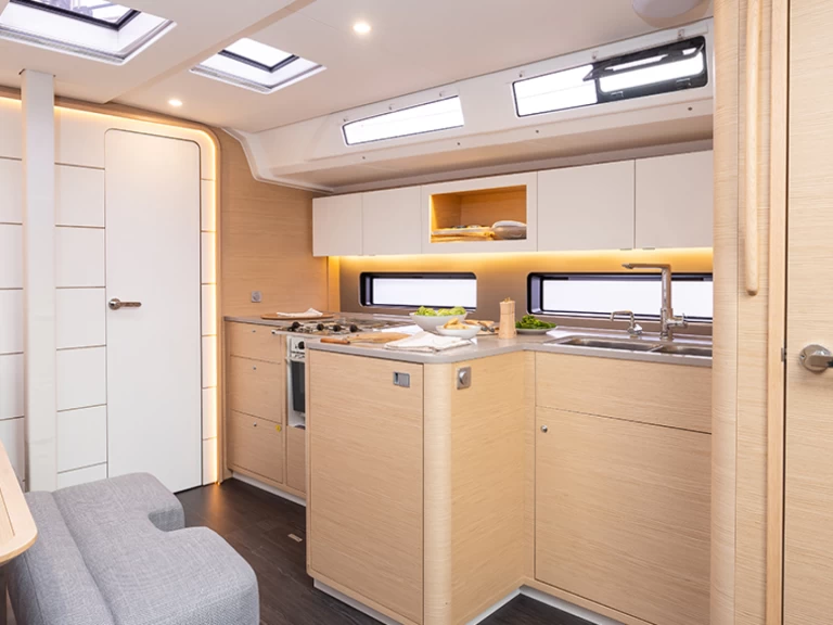 Huur een Dufour Dufour 41 in Road Town