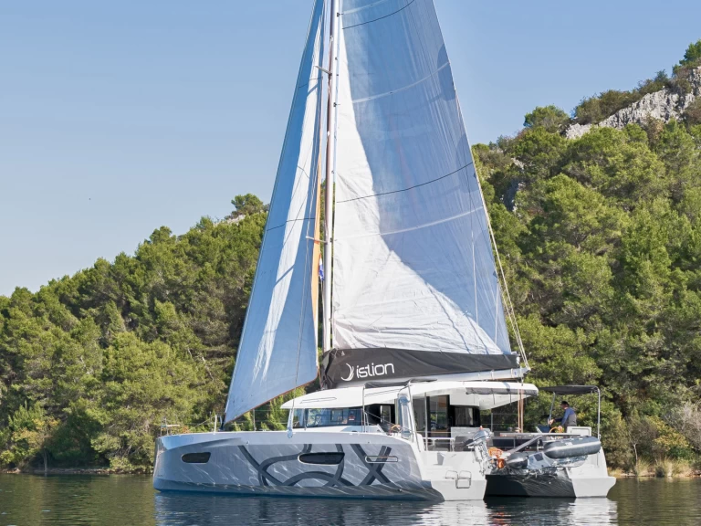 Huur Catamaran met of zonder schipper Excess in Skradin