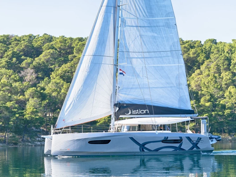 Verhuur Catamaran Excess met vaarbewijs
