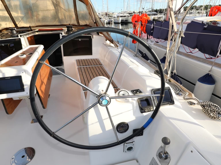 Jachthuur in Trogir - Dufour Dufour 350 Grand Large via SamBoat