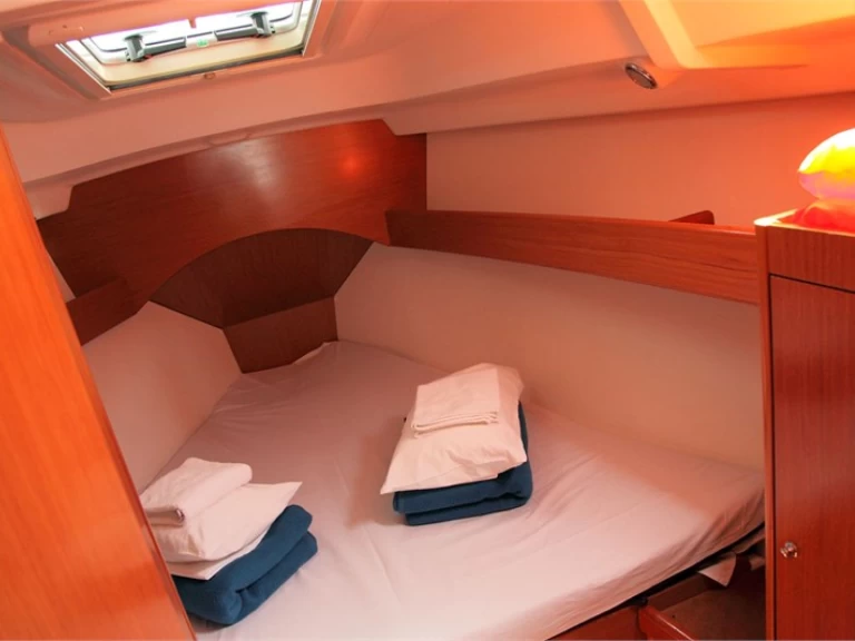 Verhuur Zeilboot Bénéteau met vaarbewijs