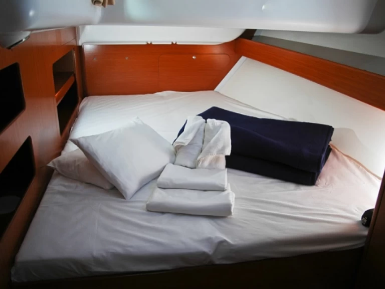 Zeilboot te huur in Provincia di Sassari voor de beste prijs