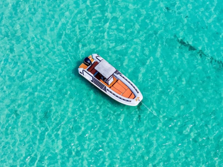 Bootverhuur Sacs Sacs S 640 in Cagliari via SamBoat