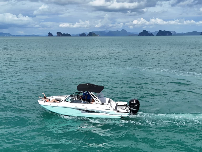 Huur Motorboot met of zonder schipper Monterey in Phuket