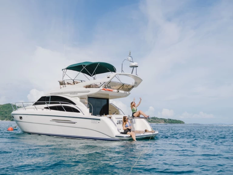 Verhuur Motorboot Princess met vaarbewijs