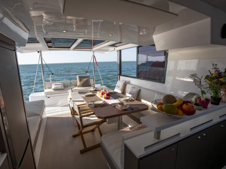 Verhuur Catamaran Bali met vaarbewijs