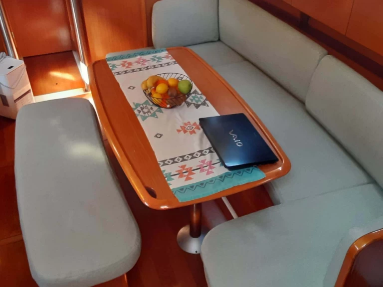 Bénéteau Cyclades 43.4 te huur van particulier of professional in Salamína