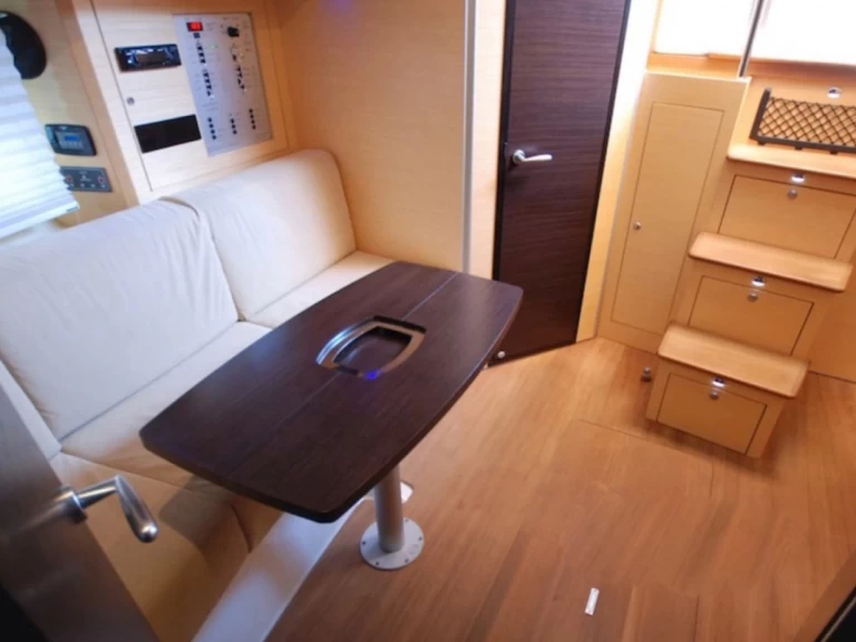 Motorboot te huur in Cannigione voor de beste prijs