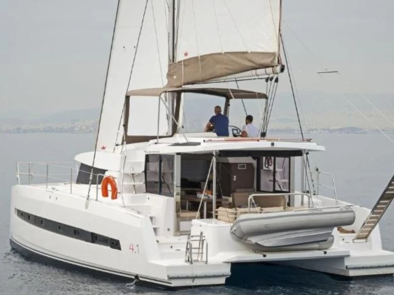 Verhuur Catamaran Bali met vaarbewijs