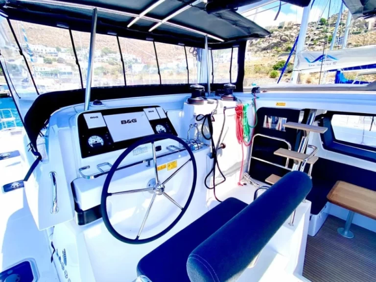 Lagoon Lagoon 42 te huur van particulier of professional in Palioúri