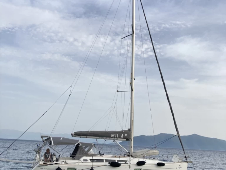 Jeanneau Sun Odyssey 42i te huur van particulier of professional in Deme of Volos