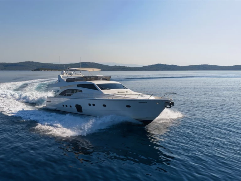 Bootverhuur Ferretti Ferretti Yachts 681 in Split via SamBoat