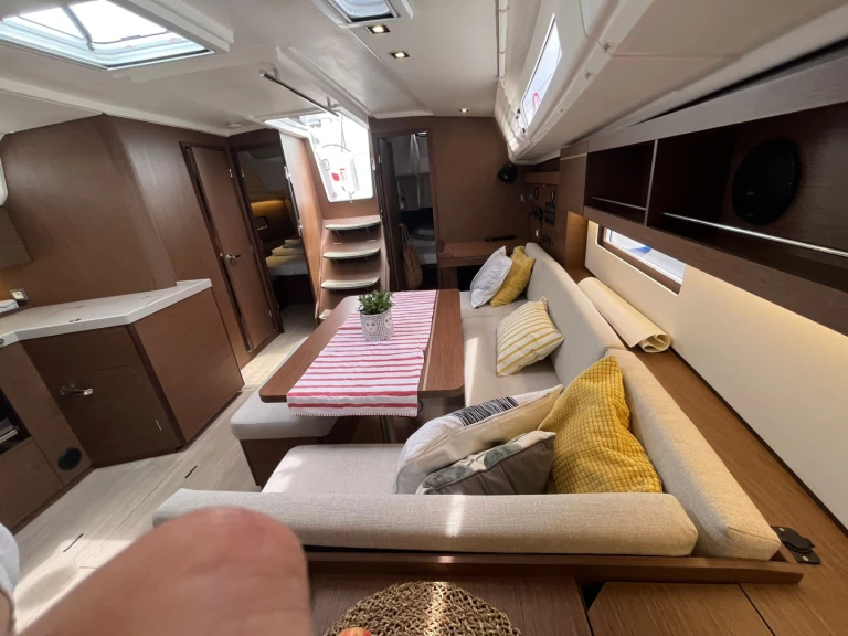 Zeilboot te huur in Pomer voor de beste prijs