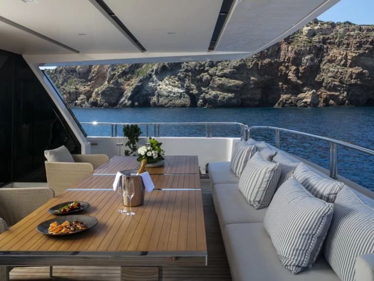 Huur Jacht met of zonder schipper Sanlorenzo in Palaio Faliro