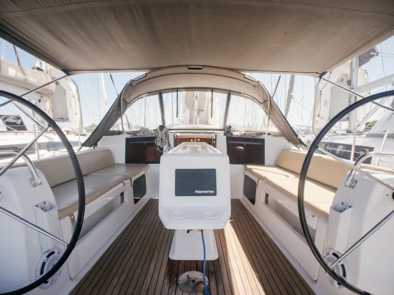 Verhuur Zeilboot Dufour met vaarbewijs