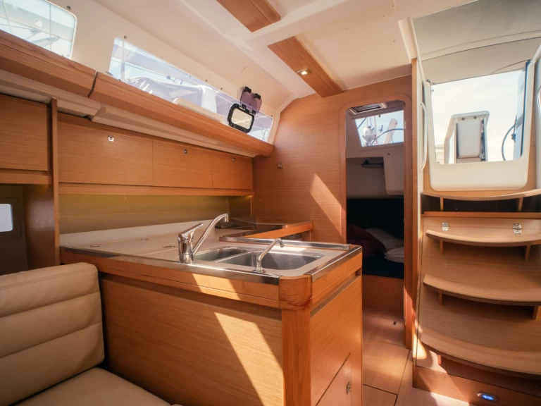 Zeilboot te huur in Olbia voor de beste prijs