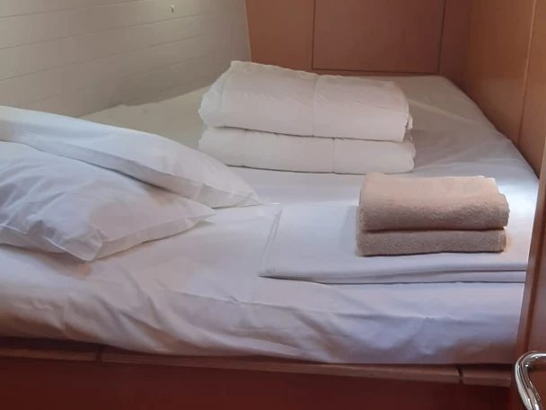 Bootverhuur Trogir goedkoop Cruiser 45