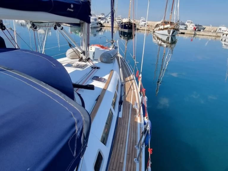 Jeanneau Sun Odyssey 42i te huur van particulier of professional in Ermoúpolis